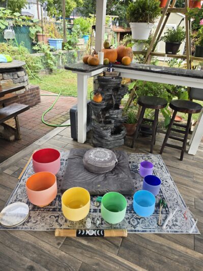 SB setup at Tabs outside