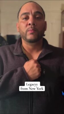 This one is for all of you 💛Thank you @arasimagery for this wonderful idea 💕#INWH My heart is