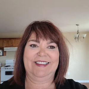 Profile photo of Paula Ross