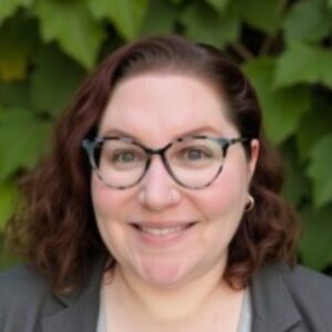 Profile photo of Amanda Roberts