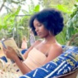 Profile photo of Aline G