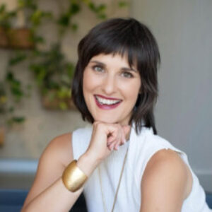 Profile photo of Larisa Makuch