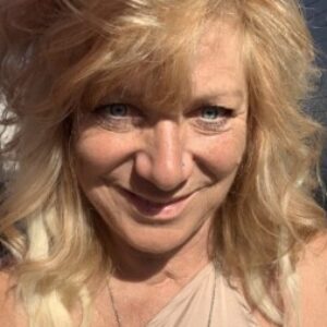 Profile photo of Julianne James Thomas