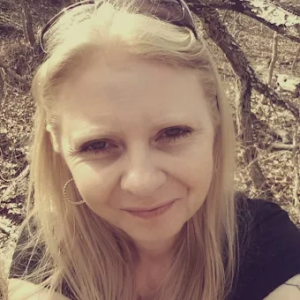 Profile photo of Angela Dempsey